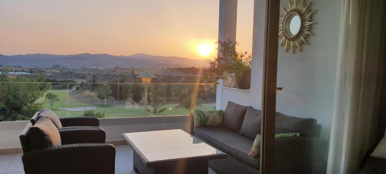 Baviera Hills Holiday Apartment Caleta De Velez Exterior foto
